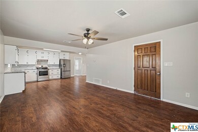 685 Garden Ave, Copperas Cove, TX 76522 - photo 4