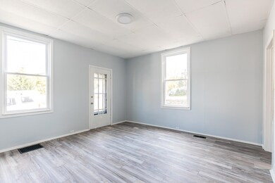1321 Alberta St 41016-10