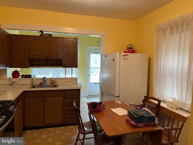 423 W Cuthbert Blvd, Haddon Township, NJ 08108 - photo 7