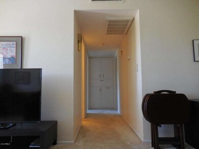 13806 N Garden Court Dr unit 167, Sun City, AZ 85351 - photo 4