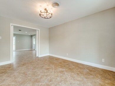 6910 N Oak Bend Dr, Alvin, TX 77511 - photo 7