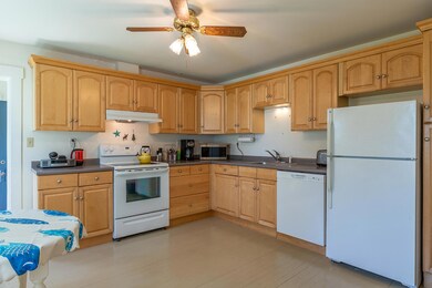 2 Snowball Hill Rd, New Harbor, ME 04554 - photo 6