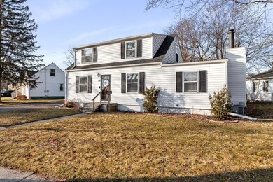 536 Lake St - 1032