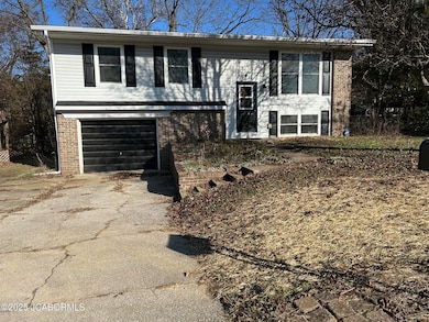 5018 Bagnall Dr, Jefferson City, MO 65109 - photo 2