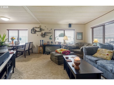 5422 Portland Rd NE unit 56, Salem, OR 97305 - photo 6