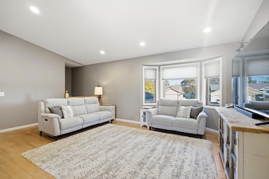 5915 Yucca Ln N, Plymouth, MN 55446 - photo 7