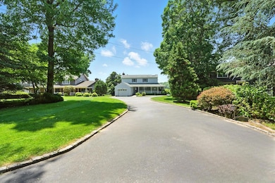 2005 Westview Dr, Mattituck, NY 11952 - photo 3