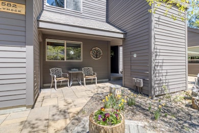 13582 Hollyhock unit BBH13, Sisters, OR 97759 - photo 4