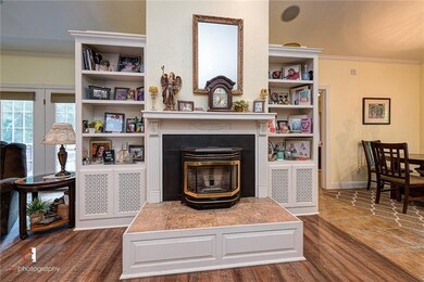 Beautiful built-ins.