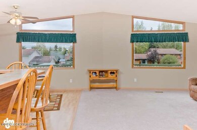 [photo 2330465] Living Room