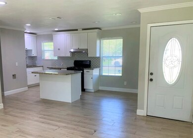 10326 Buena Park Dr, Houston, TX 77089 - photo 3