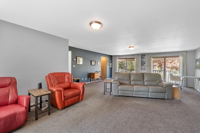 1418 Maple Dr-5