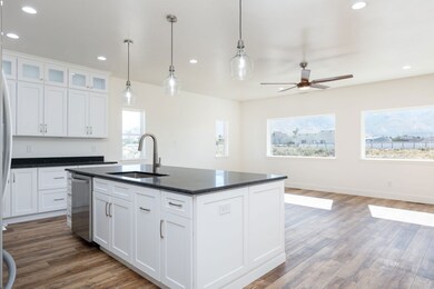 726 Bronco Dr, Spring Creek, NV 89815 - photo 5