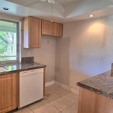 9070 Lime Bay Blvd unit 301, Tamarac, FL 33321 - photo 5