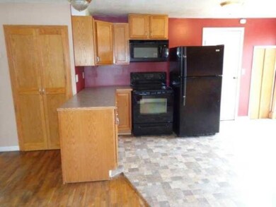 17016506 one side of kitchen