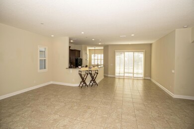 003_Living & Dining Room