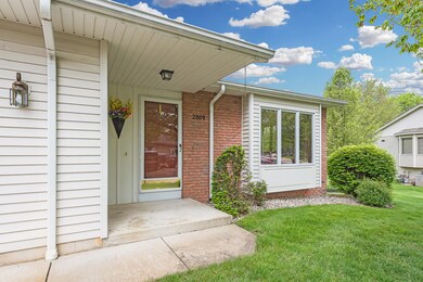 1_Front Exterior-6 (2)