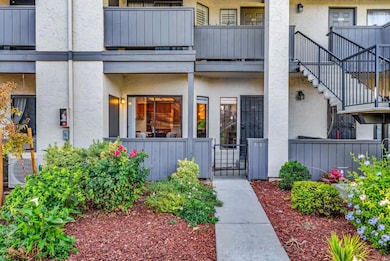 364 Kenbrook Cir unit 18141, San Jose, CA 95111 - photo 2