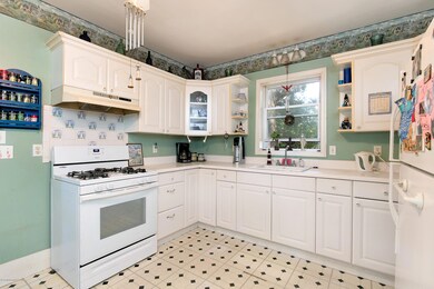 425 N Main St, Manahawkin, NJ 08050 - photo 6