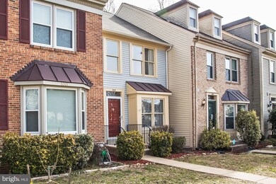 6303 Mary Todd Ct, Centreville, VA 20121 - photo 2