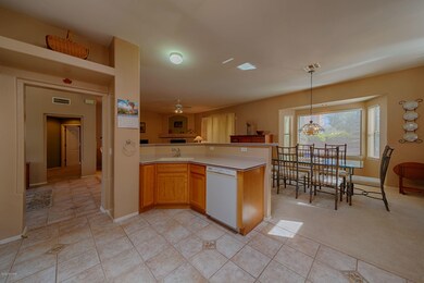 Kitchen Amenities