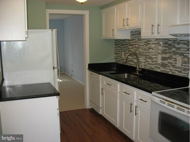 6455 Shannon Station Ct, Springfield, VA 22152 - photo 4