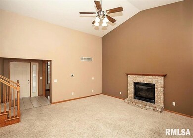 3256 W 65th Street Ct, Davenport, IA 52806 - photo 5