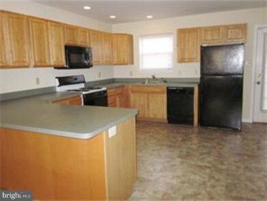 362 E Hector St, Conshohocken, PA 19428 - photo 2