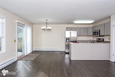 Kitchen_Dining 2214-SMALL