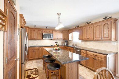 2562 Joust Dr, Greenwood, IN 46143 - photo 5