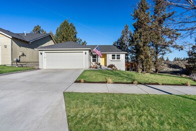 63755 Hunters Cir, Bend, OR 97701 - photo 2