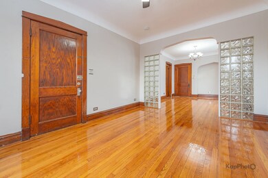 3530 W Evergreen Ave unit 2, Chicago, IL 60651 - photo 4