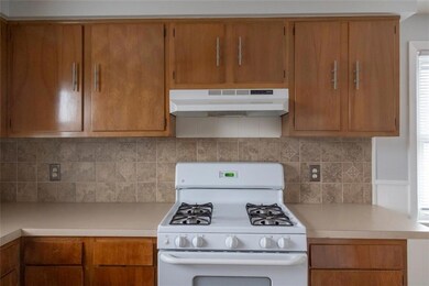 98 Gloucester St unit 2, Providence, RI 02908 - photo 4