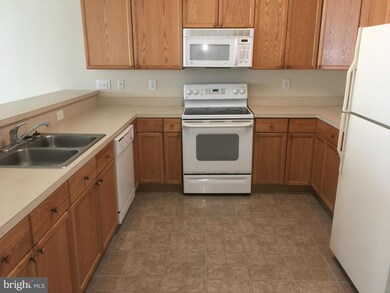 14103 Shelby Cir, Hagerstown, MD 21740 - photo 2