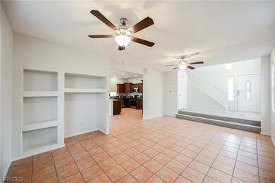 Move in ready Centennial hills home!