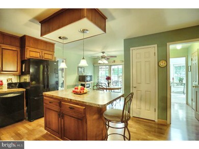 703 Broadcasting Rd, Reading, PA 19610 - photo 4