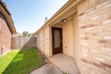 This beautiful well maintained home is waiting for you. The house has been freshly painted.