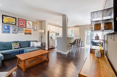 215 Frebis Ave, Columbus, OH 43206 - photo 5