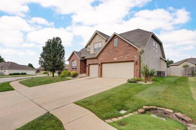 653 Greer Ave, Nixa, MO 65714 - photo 2