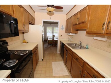 2613 Edmonton Rd, Fayetteville, NC 28304 - photo 7