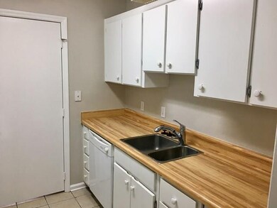 150 S Island Square Dr, Saint Simons Island, GA 31522 - photo 6