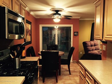 619 Correll Ave unit A, Staten Island, NY 10309 - photo 5