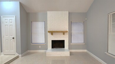 7334 Tetela Dr, Houston, TX 77083 - photo 5