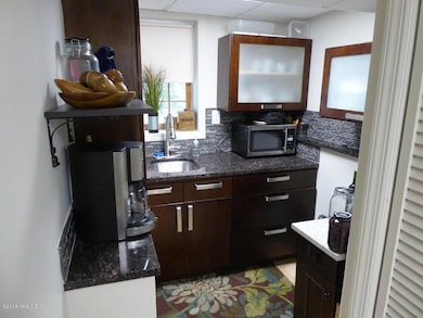 11 Gard Ct, Greenwich, CT 06831 - photo 7