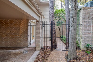 3 Bayou Shadows St, Houston, TX 77024 - photo 4