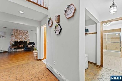 178 Central Ln, Secaucus, NJ 07094 - photo 7