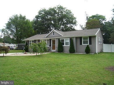 1011 Crest Rd, Pine Hill, NJ 08021 - photo 2