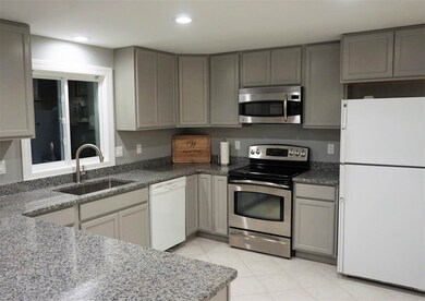 45 Cricket Ln, Manchester, NH 03104 - photo 5