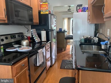 2137 N Anvil Ln, Temple Hills, MD 20748 - photo 3