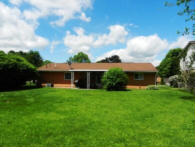 634 Robin Ln, Newark, OH 43055 - photo 6